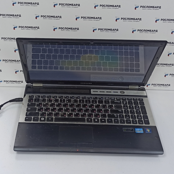 Ноутбук Samsung NP-RF511