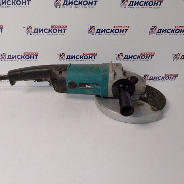 Угловая шлифмашина Makita 9069